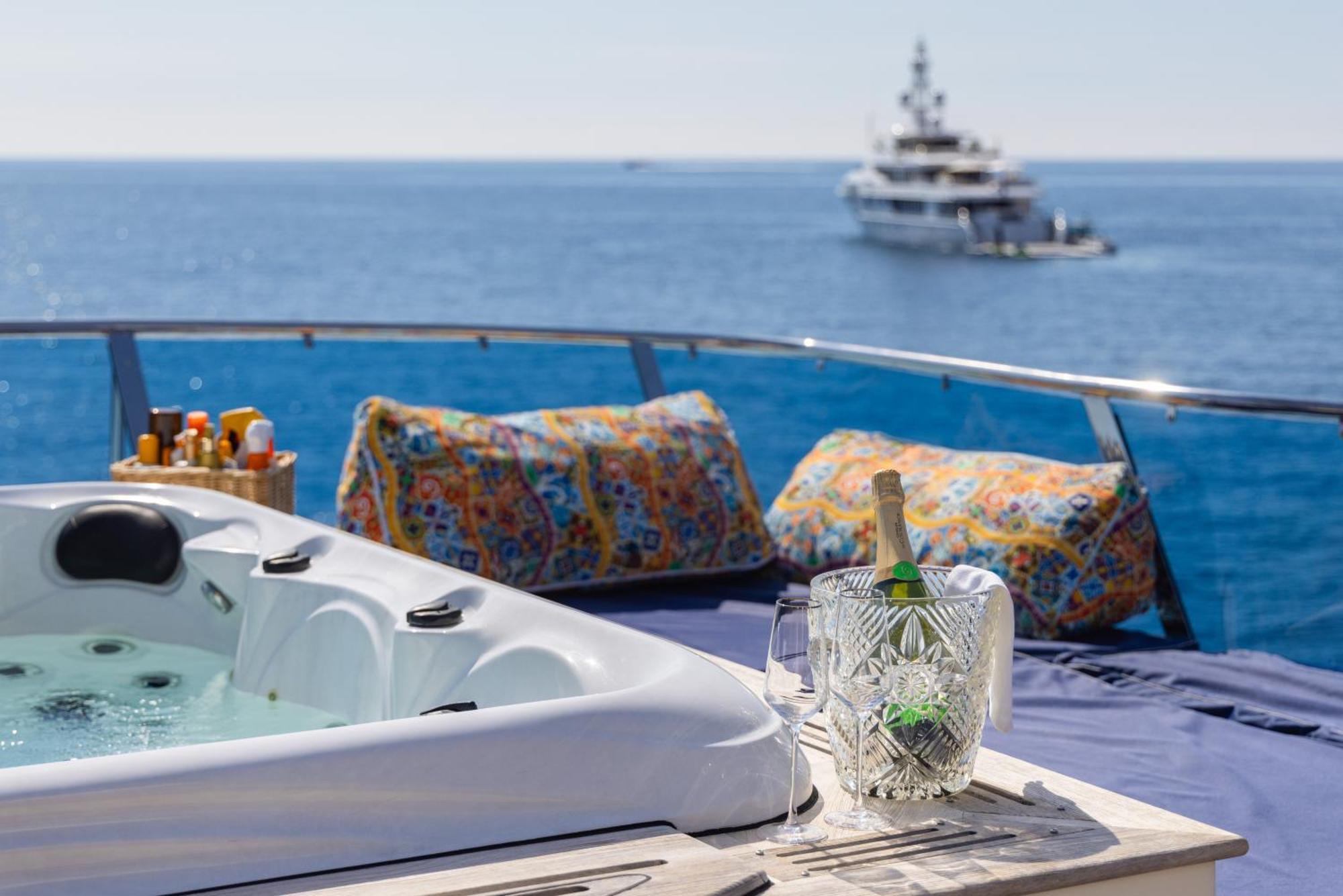 Yacht Irama