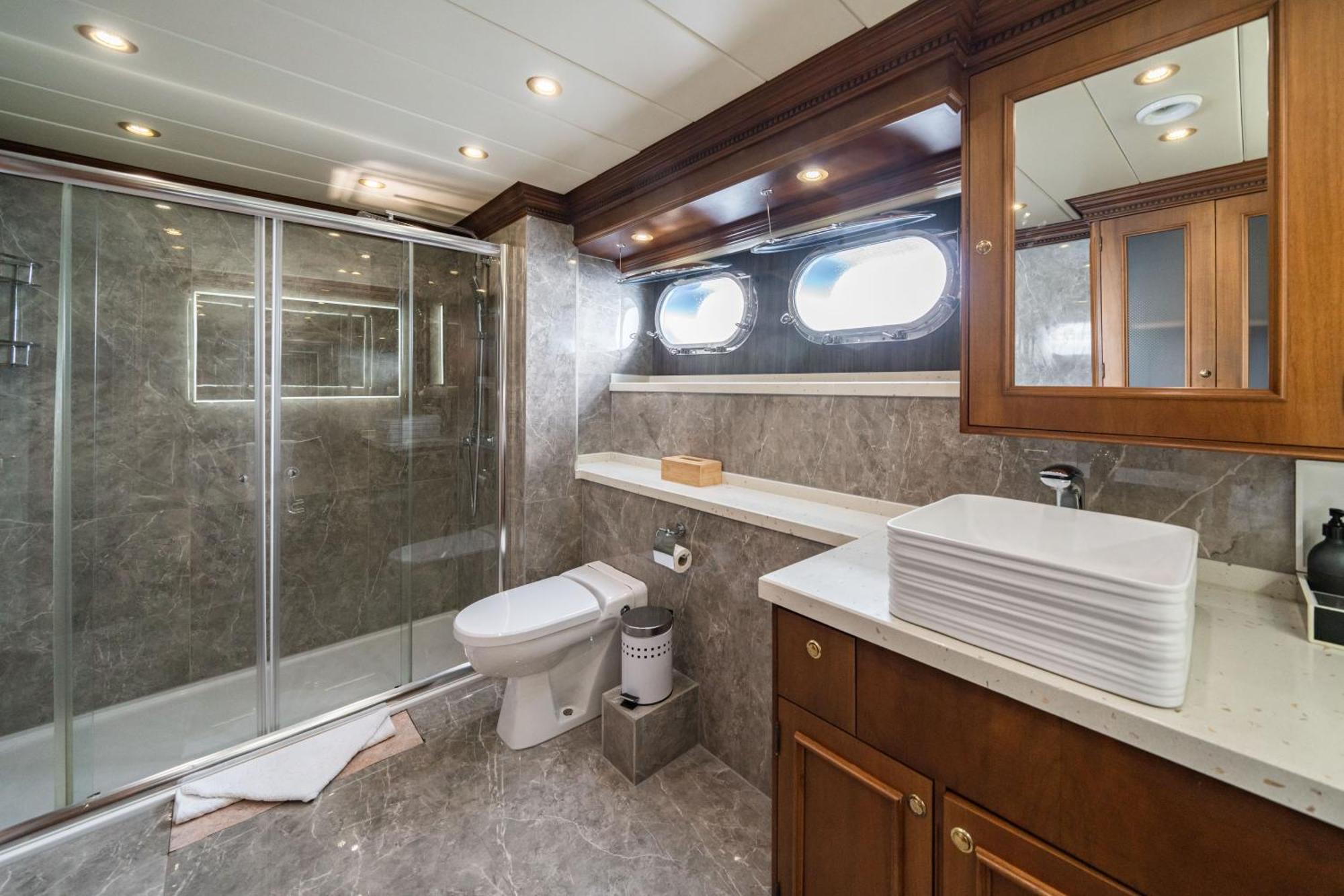 Yacht Irama